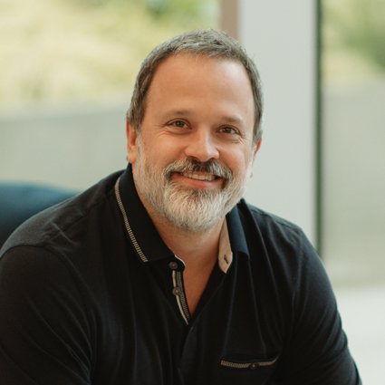Jon Leicht headshot
